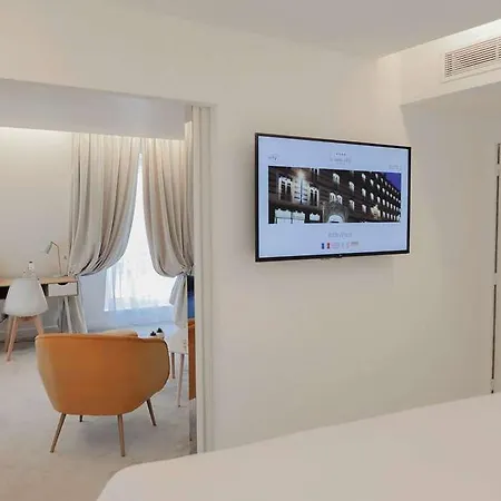 Le Grand Grenoble, Bw Premier Collection By Western Hotel 4*