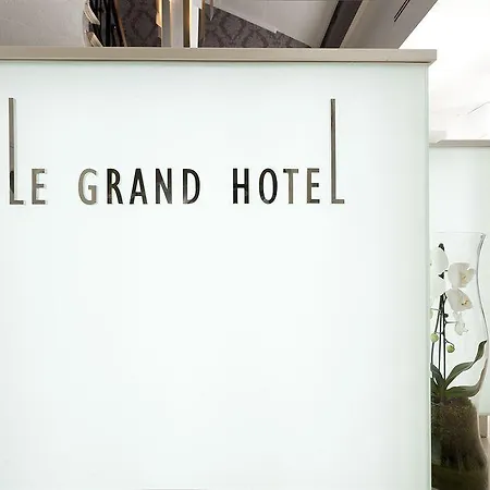 Le Grand Grenoble, Bw Premier Collection By Western Grenoble